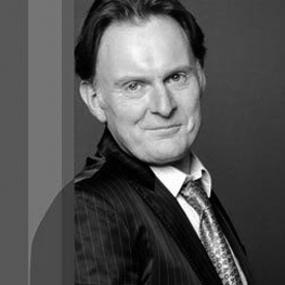 Robert Glenister