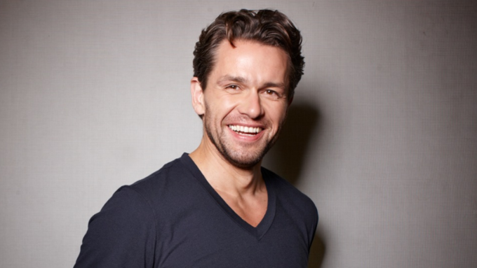 Julian Ovenden is All About Eve