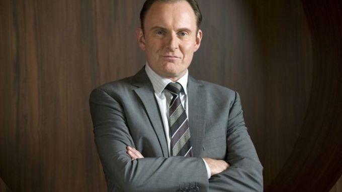 Robert Glenister in brand new Paranoid